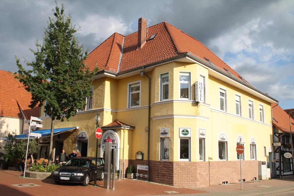Deutsches Haus Hotel Шпринге Екстериор снимка